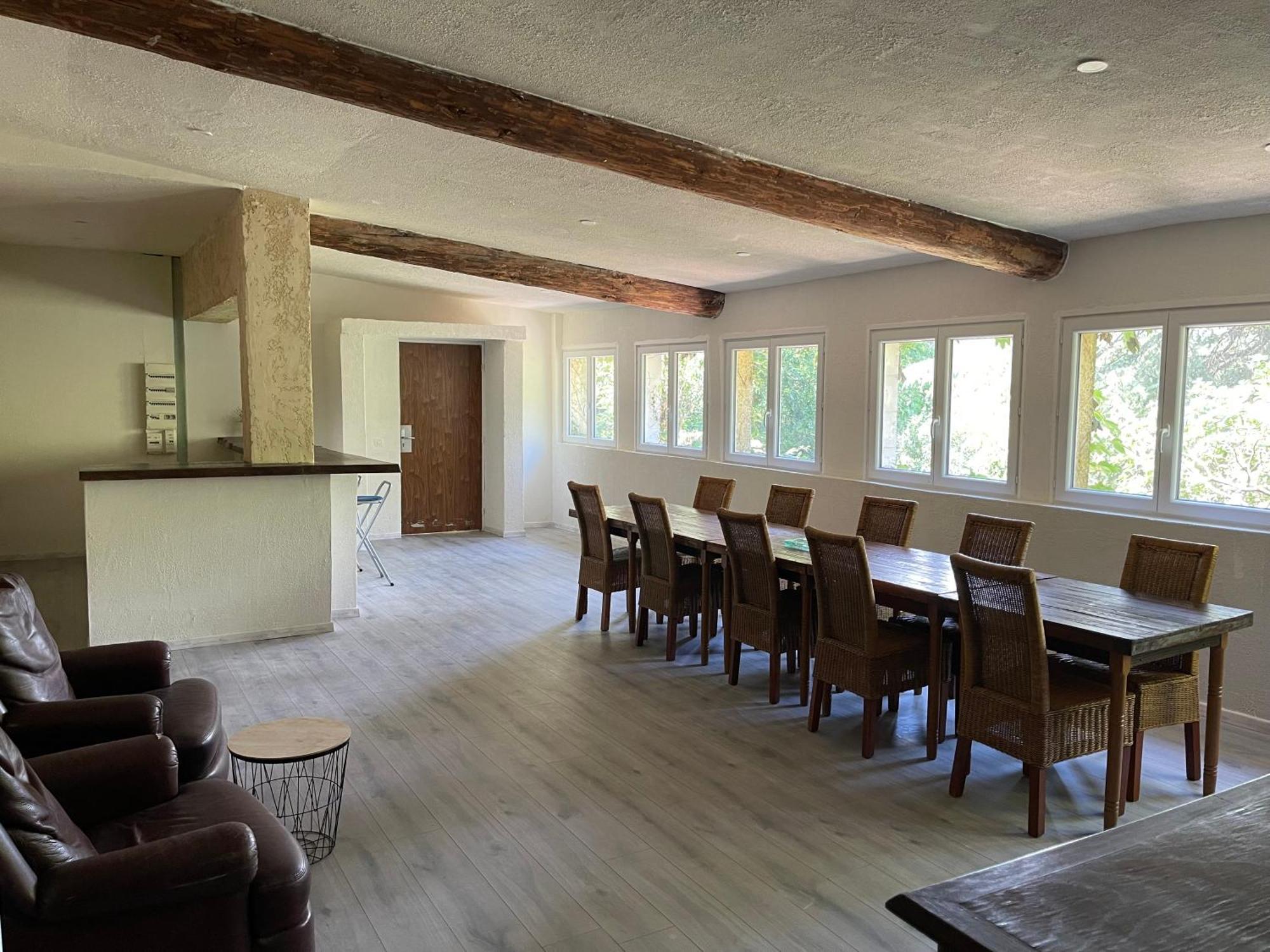 Apart'Hotel Les 4 Sources Corbés Екстериор снимка