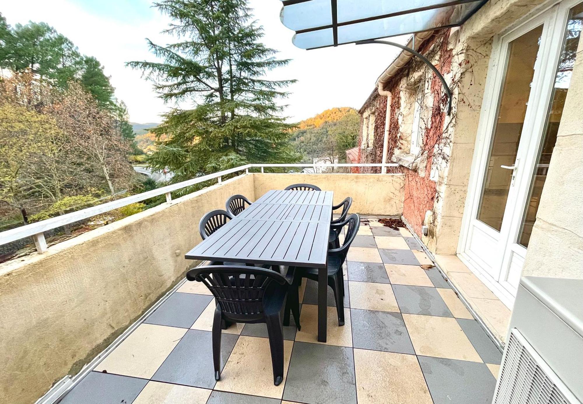 Apart'Hotel Les 4 Sources Corbés Екстериор снимка