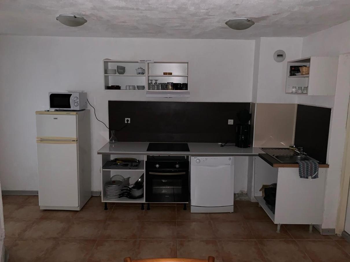 Apart'Hotel Les 4 Sources Corbés Екстериор снимка